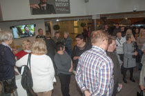 Jytyseniorit katsomassa Uutisvuodon kuvauksia 2016