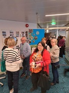 Jytysenioreiden ständi Jyty-risteilyllä.